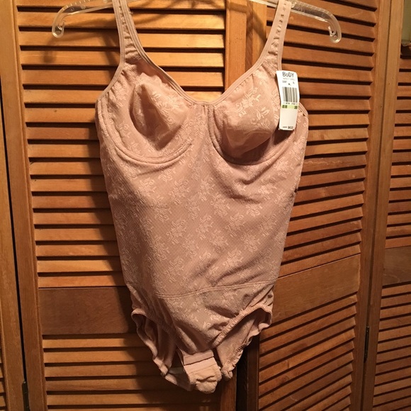 Nancy Ganz Other - Nancy Ganz BodySlimmer Shapewear Bodysuit